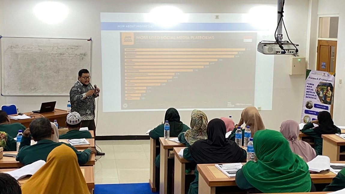 UMKM Naik Kelas Menuju Sidoarjo Berdaya : Kolaborasi PSEB UMSIDA dan ...