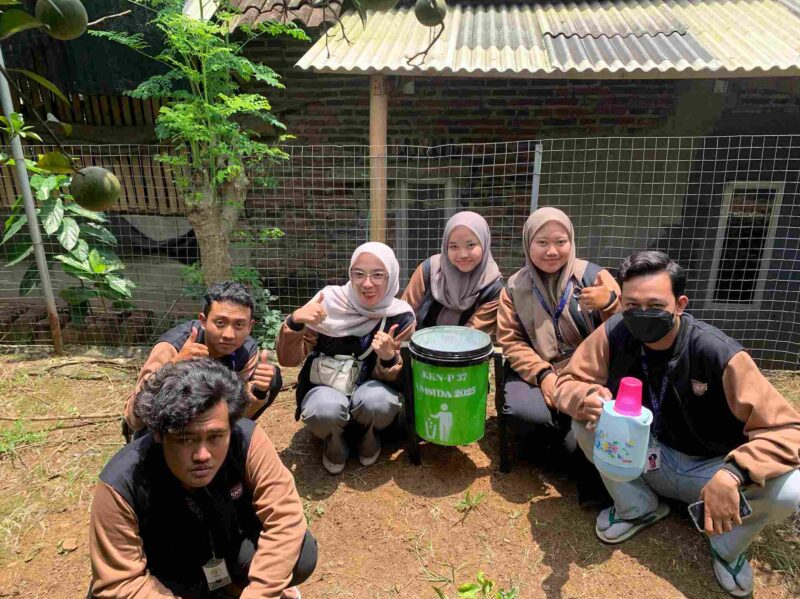 tong sampah kebun jeruk jatisari_11zon