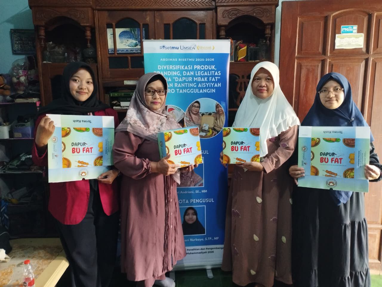 Abdimas UMSIDA Dorong Branding dan Diversifikasi Produk UMKM Dapur Bu ...